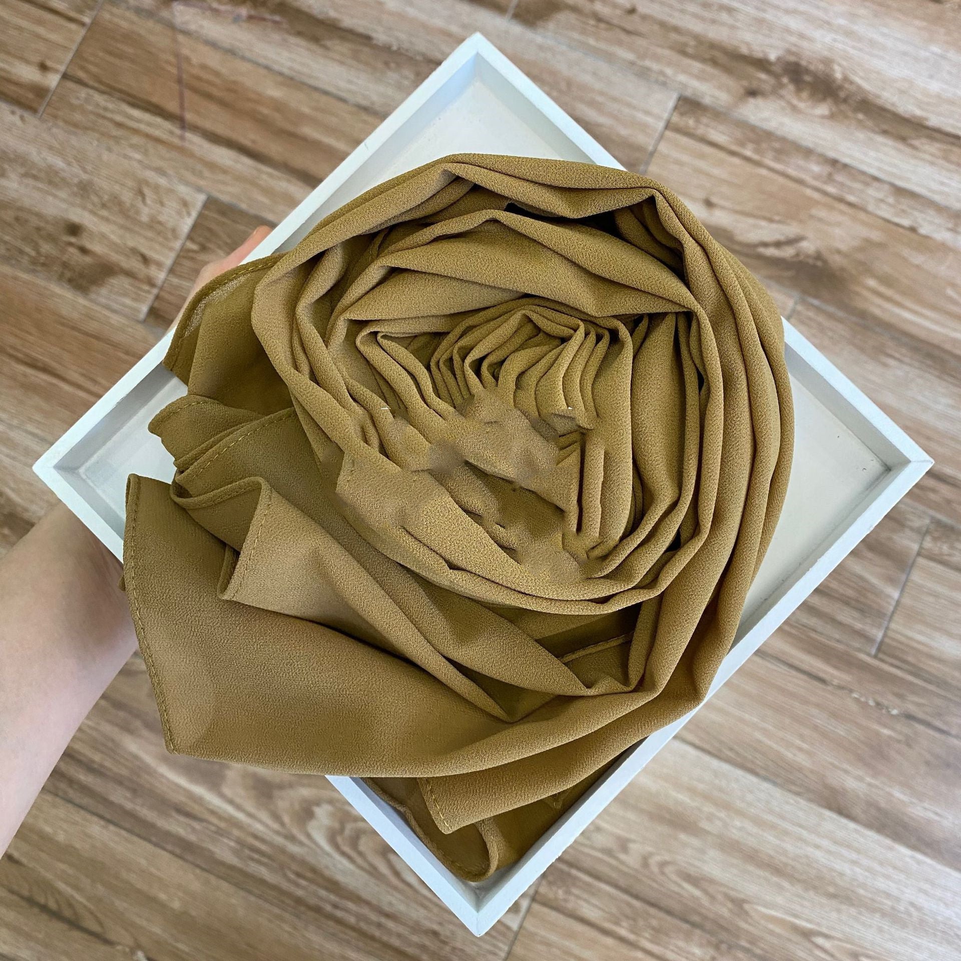 Women's Pearl Chiffon Hijab – Solid Color Scarf