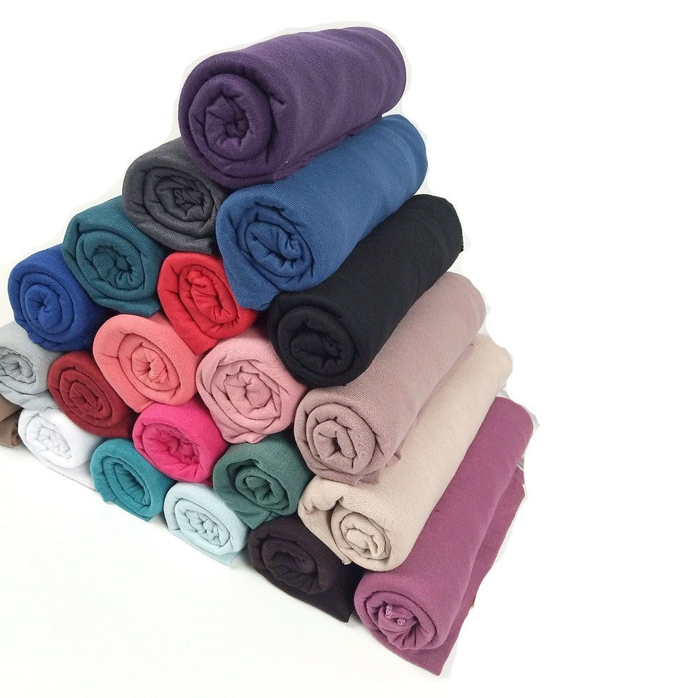 Islamic Chiffon Hijab – Lightweight & Breathable