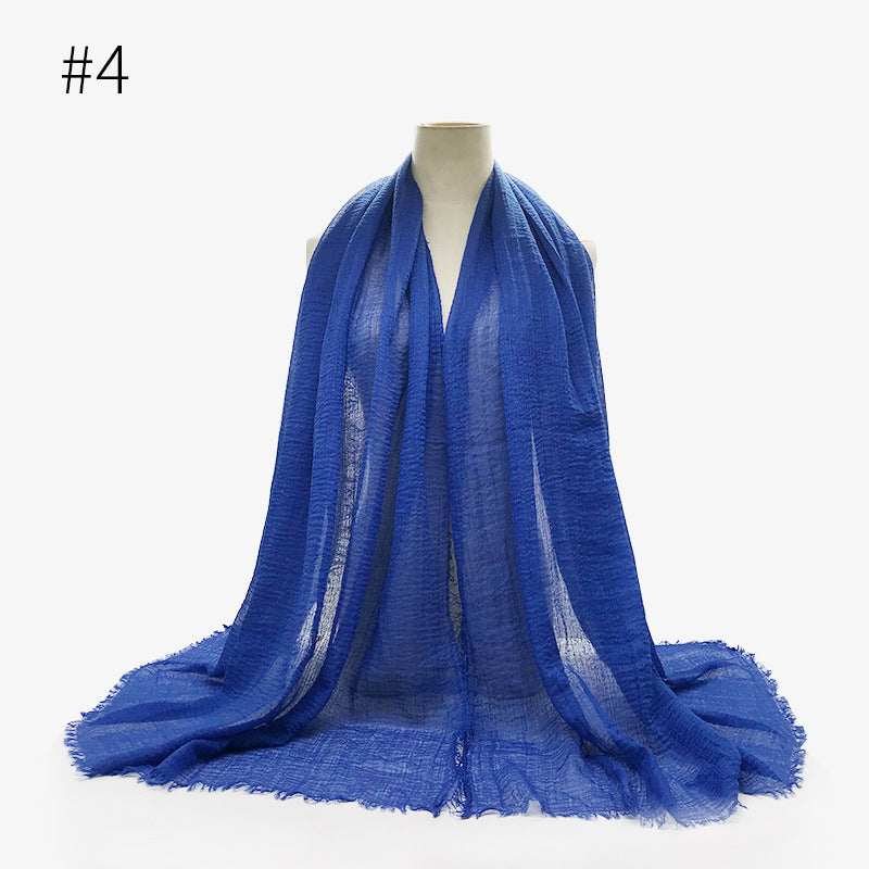 Soft Bubble Cotton Hijab with Fringes – Elegant & Cozy