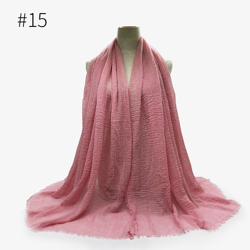 Soft Bubble Cotton Hijab with Fringes – Elegant & Cozy
