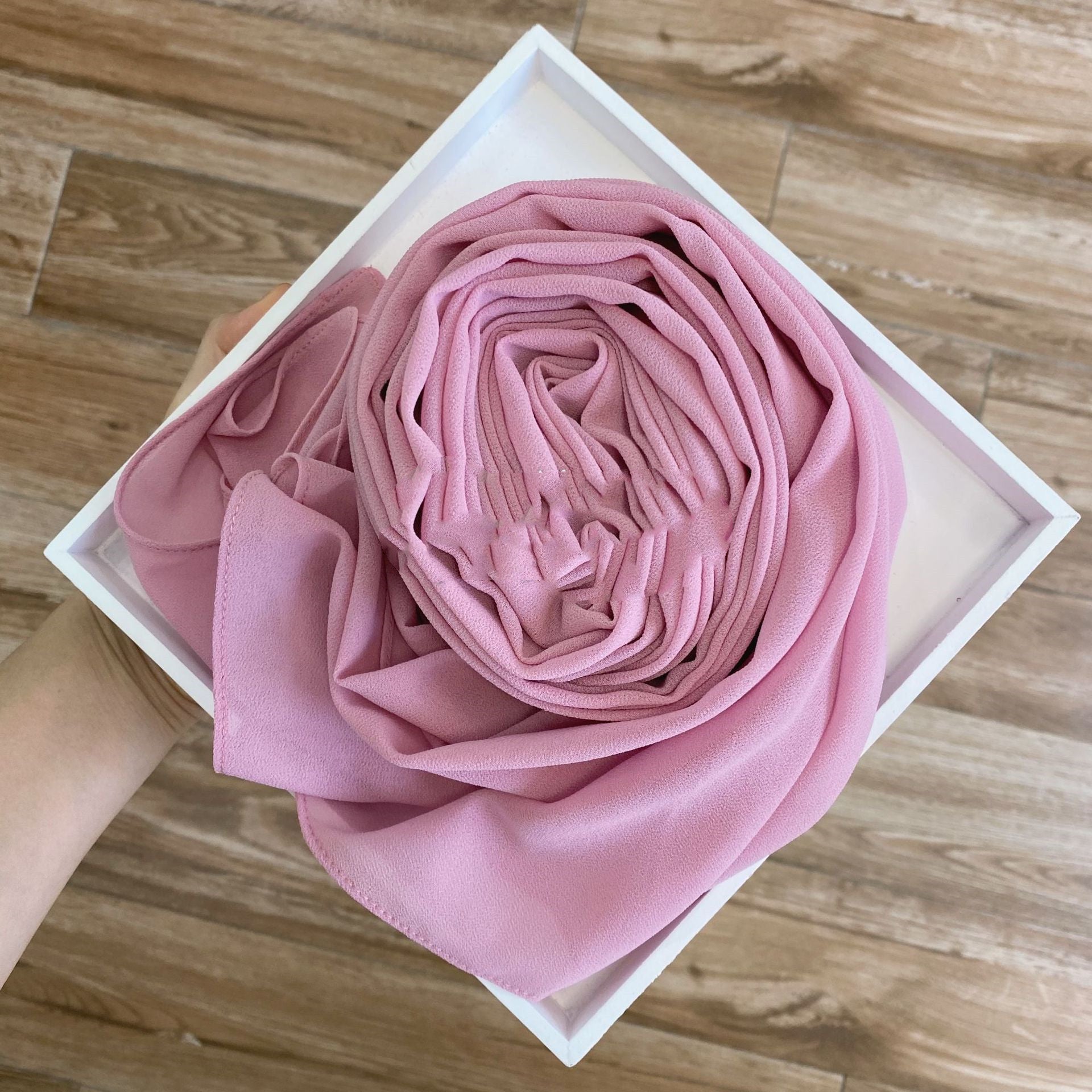 Women's Pearl Chiffon Hijab – Solid Color Scarf