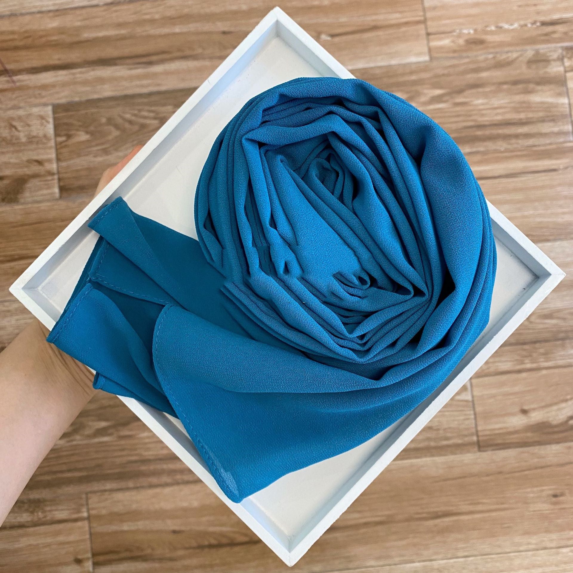 Women's Pearl Chiffon Hijab – Solid Color Scarf